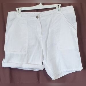 Sanctuary Womens Shorts Sz 30/ or Sz L - 10  Length Shortening Side Snaps, White